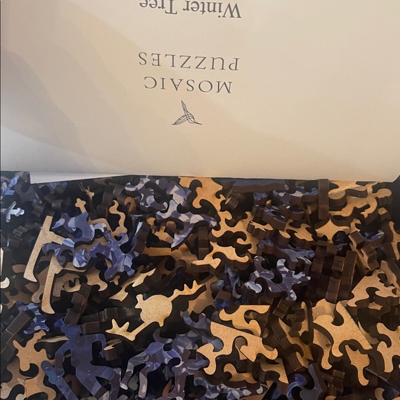 Mosaic puzzles Blue and White Tree Art Print
Box opened but not used - Picture 6 of 8